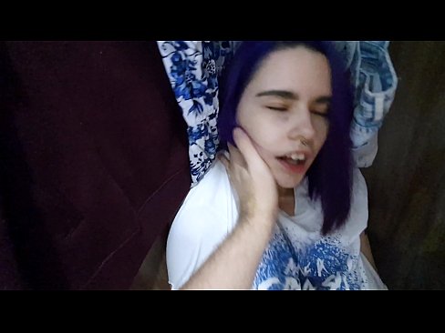 ❤️ Знайшоў сваю сястру ў шафе і дапамог ёй скончыць ☑ Порна у нас ❌️